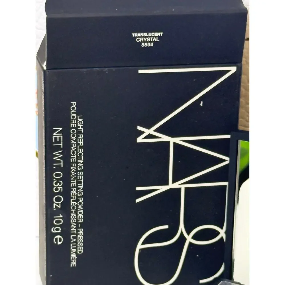NARS Light Reflecting Pressed Setting Powder 10g - NEW in box